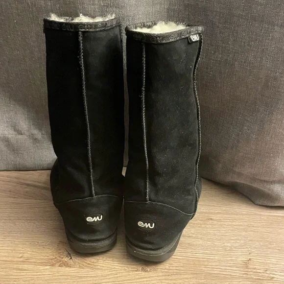 Emu Australia boots. Size 7 color black. Worn but in good condition - Picture 3 of 6